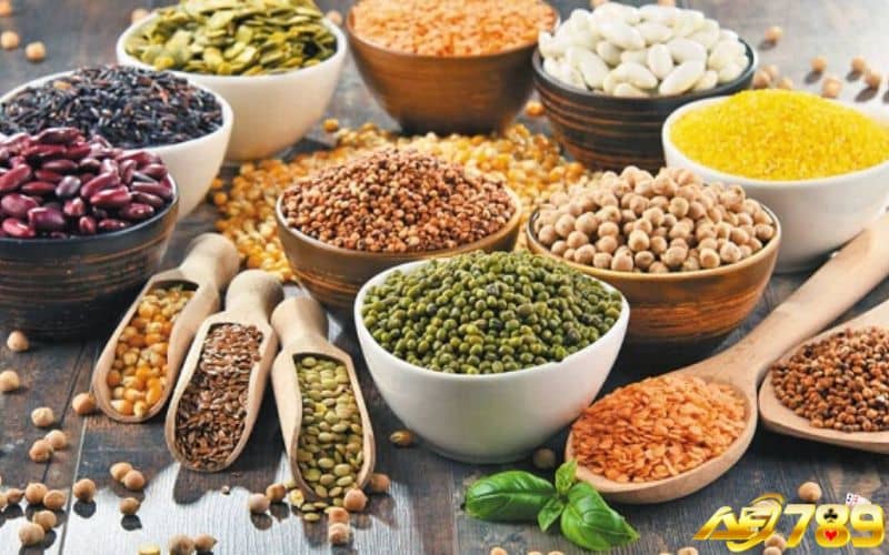 Công thức trộn ngũ cốc cho gà đá giúp gà phát triển tốt Công thức trộn ngũ cốc cho gà đá giúp gà phát triển tốt