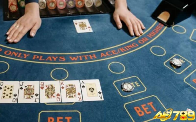 Luật chia bài khi chơi baccarat online tại AE789 Luật chia bài khi chơi baccarat online tại AE789